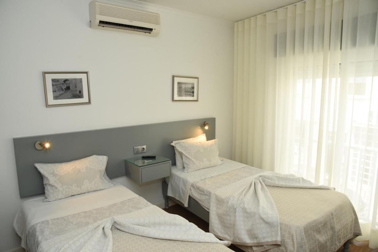 Flor Da Primavera - Residencial E Apartamentos Azambuja Extérieur photo