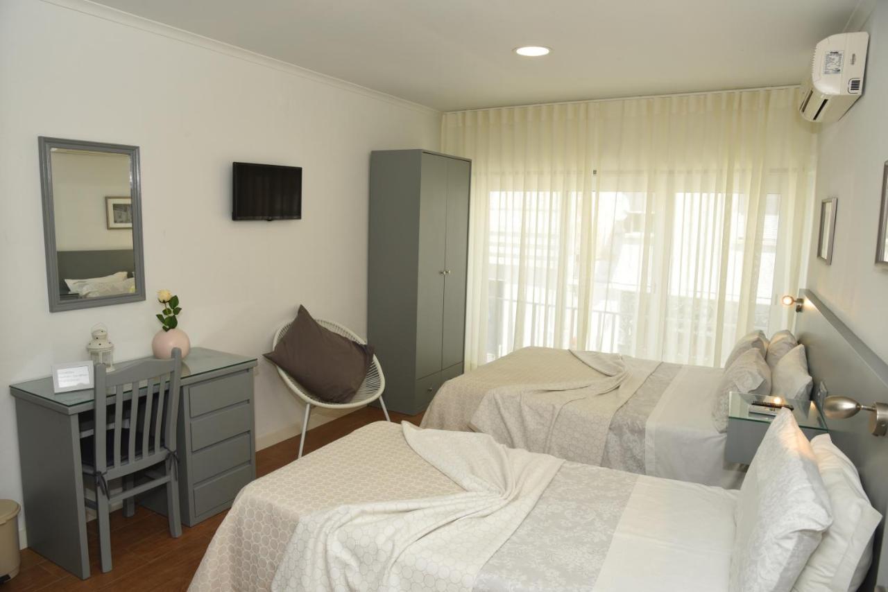 Flor Da Primavera - Residencial E Apartamentos Azambuja Extérieur photo