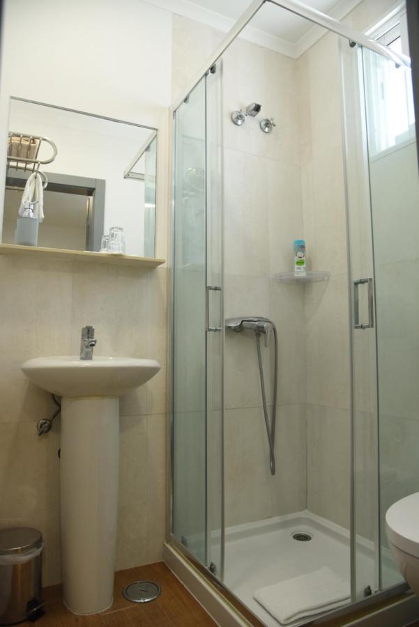 Flor Da Primavera - Residencial E Apartamentos Azambuja Extérieur photo