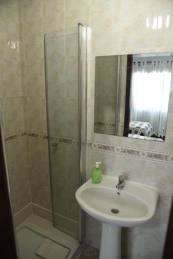 Flor Da Primavera - Residencial E Apartamentos Azambuja Extérieur photo